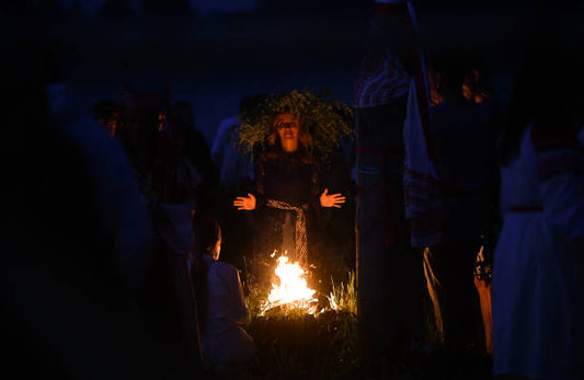 Slavic Gothic - Czym jest i co zawiera słowiańska moda gotycka?