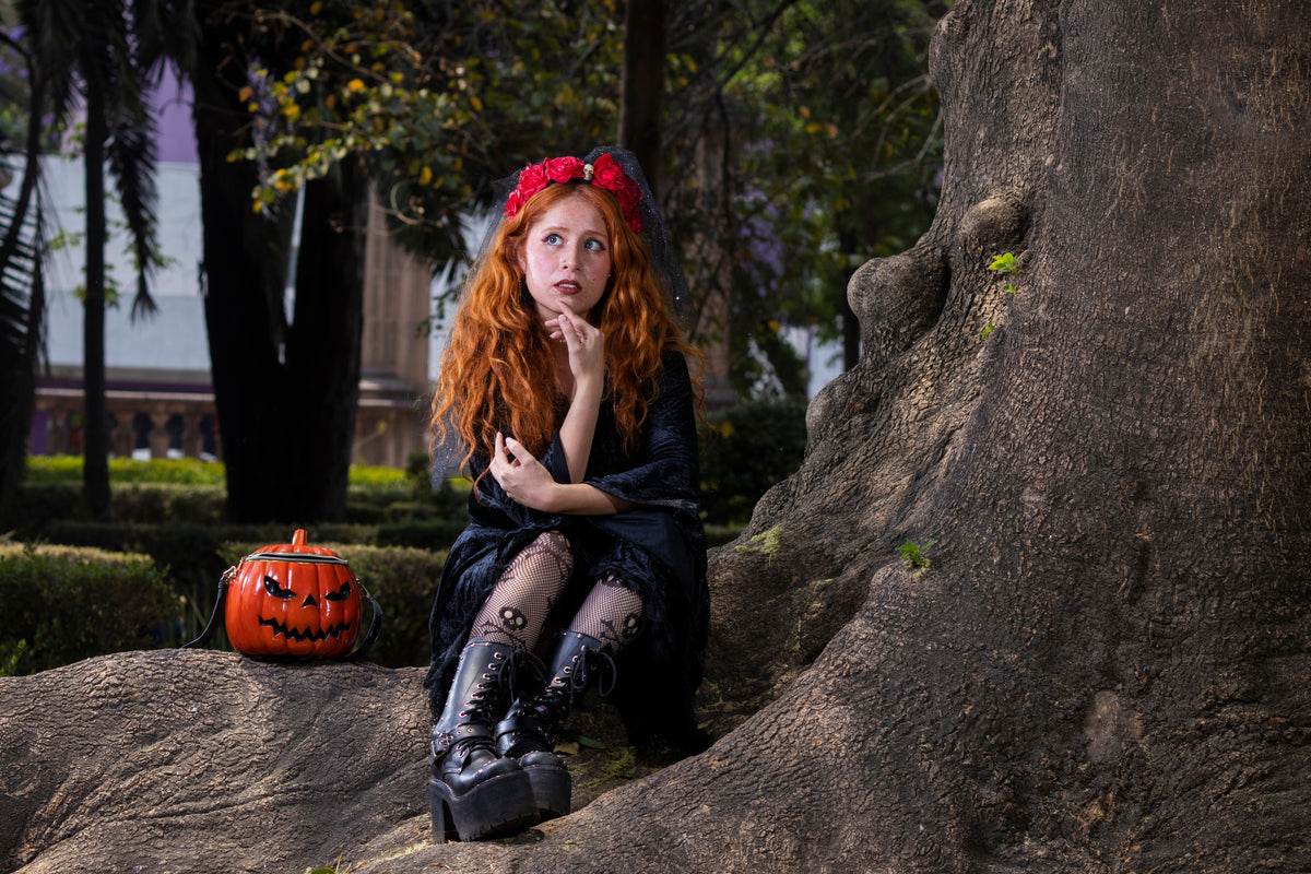 Dlaczego Halloween należy do outsiderów? Jak gotyk, punk i kultura alternatywna przejęły najciemniejszą noc roku