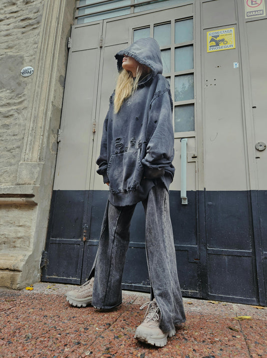 W rytmie Grunge #4: Warstwowy chaos – Jak budować autentyczne stylizacje grunge?